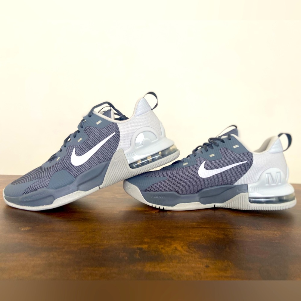 Air Max Alpha Trainer 5 “Cool Grey White”